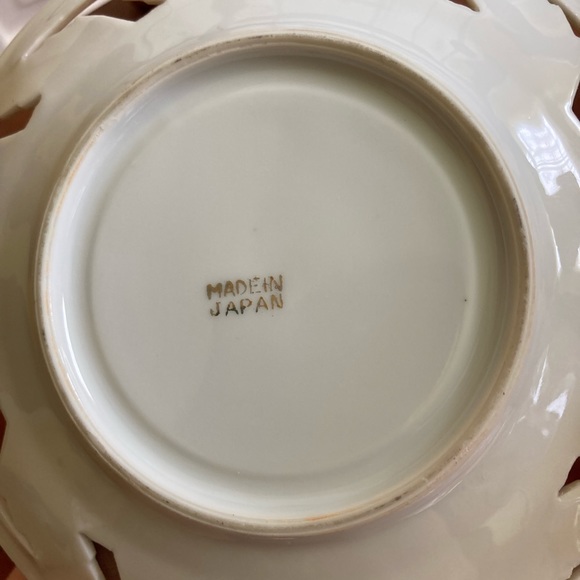 Vintage Japan Pink Dahlia Floral Saucer Plate - 1972 - Picture 5 of 9